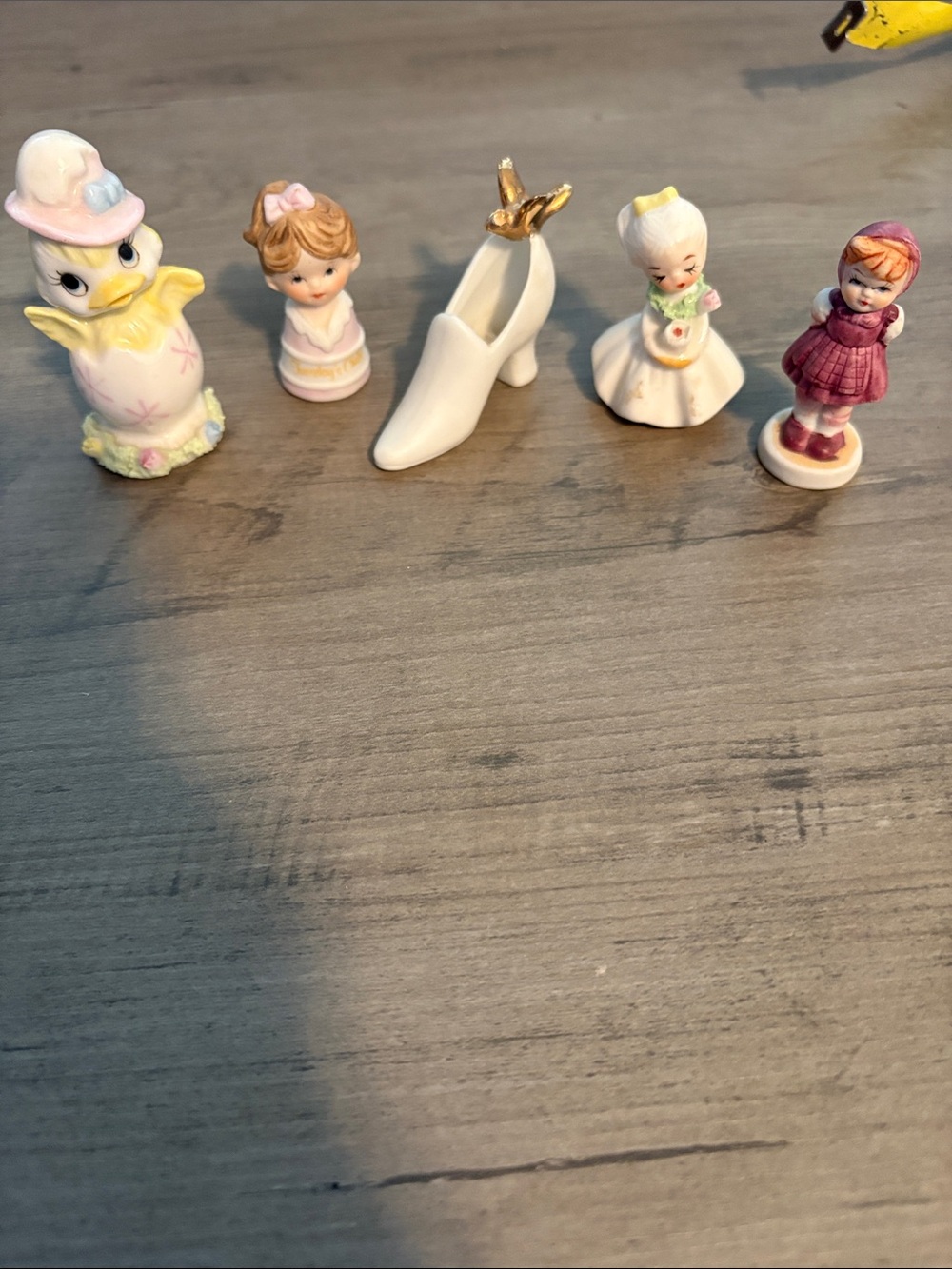 Vintage Ceramic Figurine Lot — Pastel White, Pink & Gold Accents